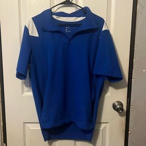 Large Men’s Nike Short Sleeve Pull Over